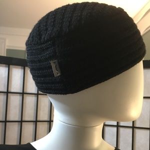 Emporio Armani Women's Black Knit Cap